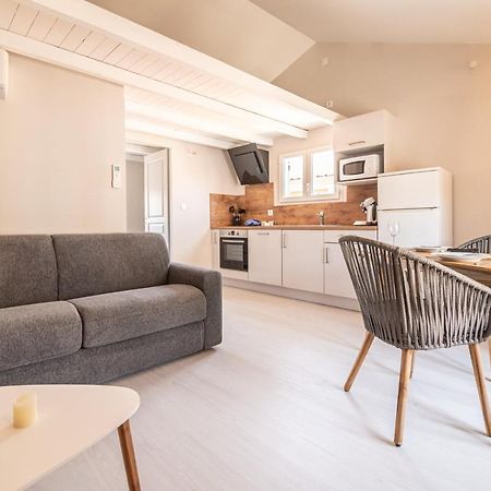 Ferienwohnung Au Coin Des Vins Tulette Exterior foto